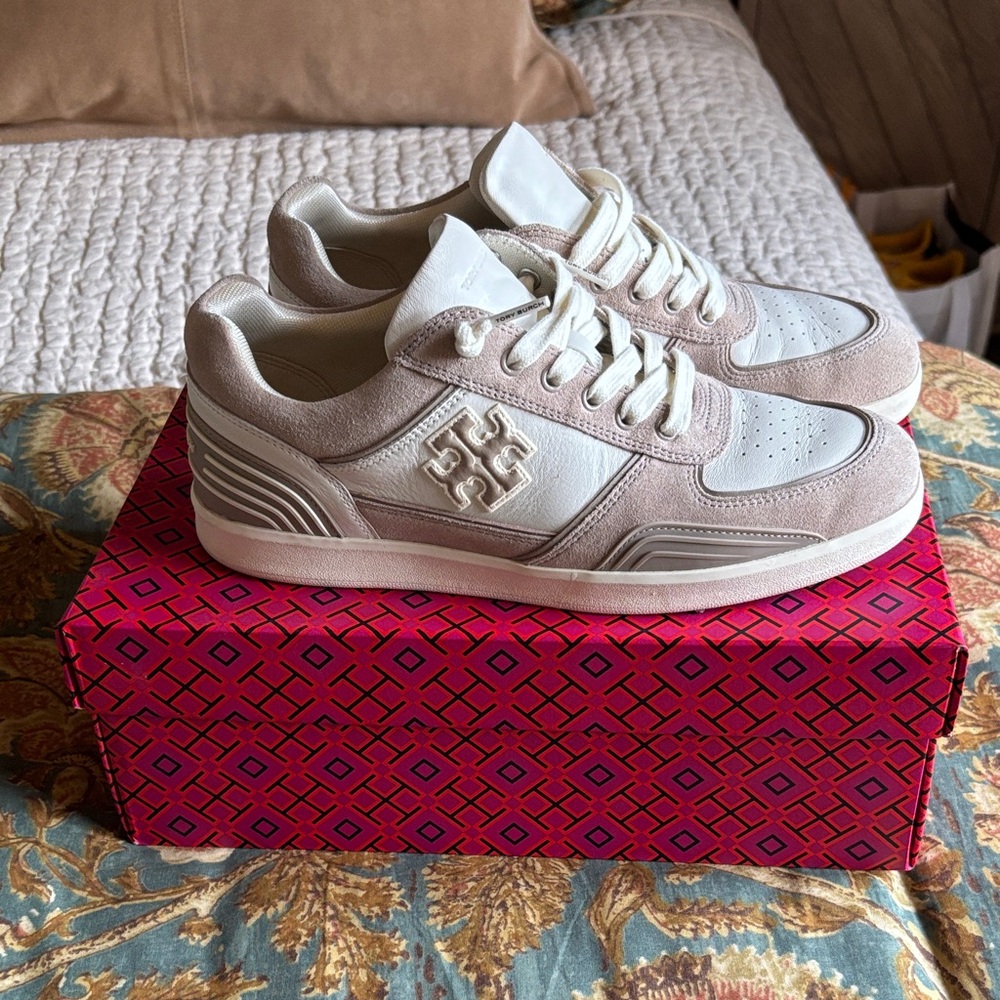 Tory Burch Clover Court (new ivory/cerbiatto) size 8.5 (runs slightly large)